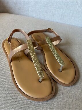 Melissa Size 9 Slim Sandals II with Bronze Gold Metallic Star Accent